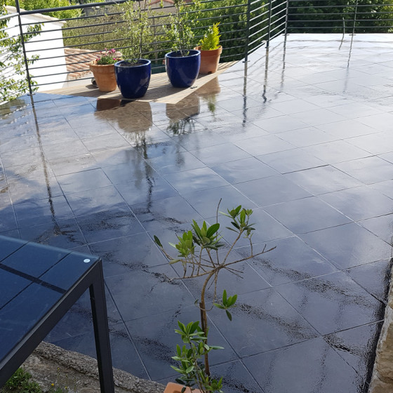Waterdichtingskit voor betegeld terras: Waterdichtingshars, vernis, beloopbare afwerkingshars: KIT ARCACLEAR TERRAS